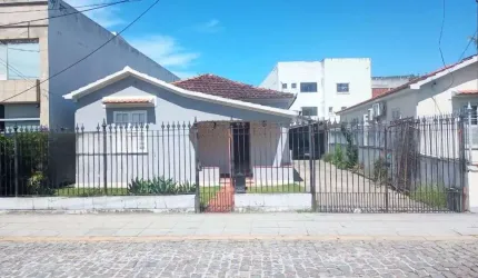 Casa, 120 m² - venda por R$ 4.500.000,00 ou aluguel por R$ 12.000,00/mês - Centro - Araruama/RJ