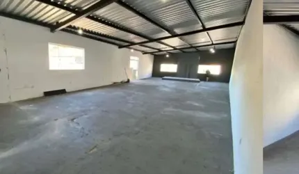 Salão para alugar, 180 m² por R$ 2.500,00/mês - Portinho - Cabo Frio/RJ