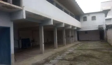 Galpão para alugar, 280 m² por R$ 3.000,00/mês - Vila Capri - Araruama/RJ