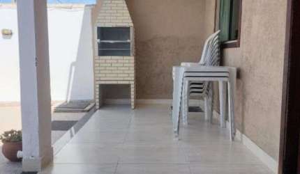 Casa com 2 dormitórios à venda, 78 m² por R$ 260.000 - Camboinhas - Arraial do Cabo/Rio de Janeiro