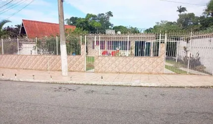 Casa com 3 dormitórios à venda, 124 m² por R$ 400.000,00 - Vila Capri - Araruama/RJ