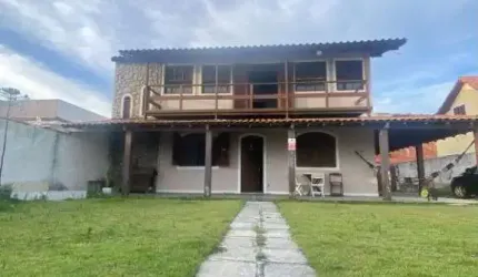 Casa com 4 dormitórios à venda, 300 m² por R$ 650.000,00 - Guaratiba - Maricá/RJ