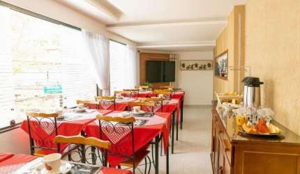 Pousada com 11 dormitórios à venda, 1000 m² por R$ 10.000.000,00 - Centro - Armação dos Búzios/RJ