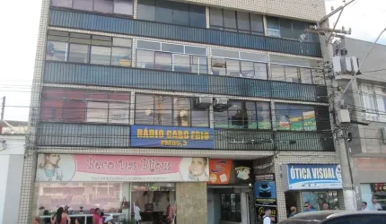 APARTAMENTO/SALA - FRENTE - CENTRO - CABO FRIO/RJ