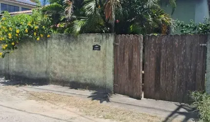 Casa com 2 dormitórios à venda, 70 m² por R$ 300.000,00 - Rio Do Limão - Araruama/RJ
