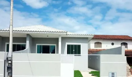 Casa com 2 dormitórios à venda, 80 m² por R$ 285.000,00 - Parati - Araruama/RJ