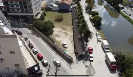 Terreno à venda, 3000 m² por R$ 4.000.000,00 - Centro - Araruama/RJ