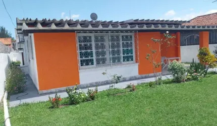 Casa com 3 dormitórios à venda, 231 m² por R$ 750.000,00 - Bananeiras - Araruama/RJ