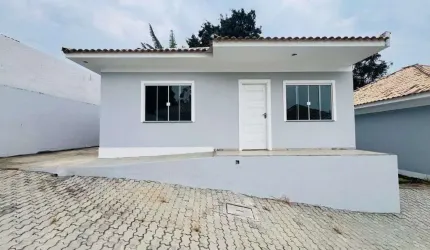 Casa com 2 dormitórios à venda, 68 m² por R$ 235.000,00 - Praia Do Hospicio - Araruama/RJ