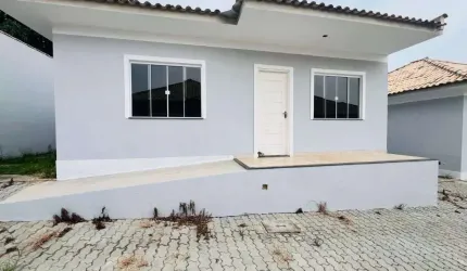 Casa com 2 dormitórios à venda, 68 m² por R$ 235.000,00 - Praia Do Hospicio - Araruama/RJ