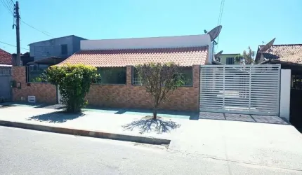 Casa com 4 dormitórios à venda, 120 m² por R$ 490.000,00 - Parque Hotel - Araruama/RJ
