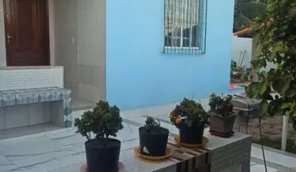 Casa com 2 dormitórios à venda, 150 m² por R$ 380.000,00 - Coqueiral - Araruama/RJ