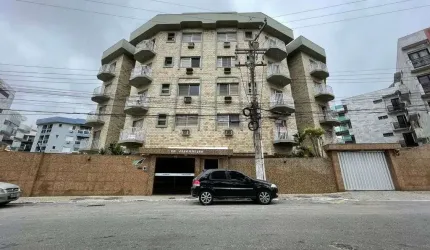 Apartamento com 3 dormitórios à venda, 93 m² por R$ 640.000,00 - Centro - Cabo Frio/RJ