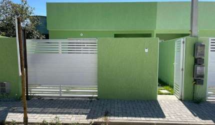 Casa com 2 dormitórios à venda, 64 m² por R$ 180.000,00 - Fazendinha - Araruama/RJ