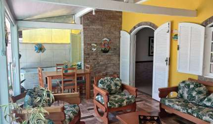 Casa com 3 dormitórios à venda, 260 m² por R$ 2.000.000,00 - Foguete - Cabo Frio/RJ