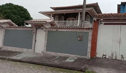 Casa com 5 dormitórios à venda por R$ 1.250.000 - Porto D'aldeia - São Pedro da Aldeia/RJ