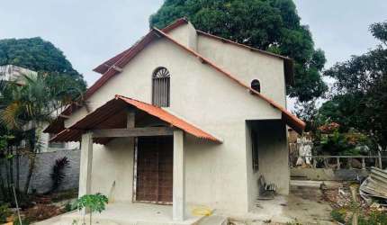Casa com 3 dormitórios à venda, 180 m² por R$ 550.000,00 - Hawai - Araruama/RJ