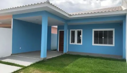 Casa com 3 dormitórios à venda, 98 m² por R$ 420.000,00 - Praia do Barbudo - Araruama/RJ
