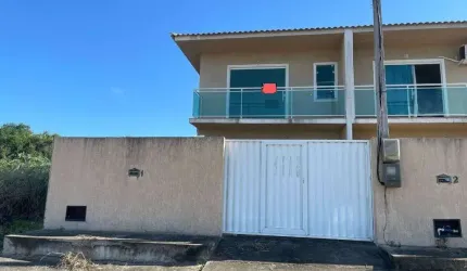 Casa com 2 dormitórios à venda, 90 m² por R$ 220.000,00 - Praia do Barbudo - Araruama/RJ
