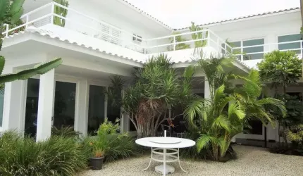Casa com 4 dormitórios à venda por R$ 3.500.000,00 - Peró - Cabo Frio/RJ