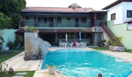 Casa com 3 dormitórios à venda, 250 m² por R$ 550.000,00 - Bananeiras - Araruama/RJ