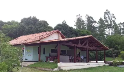 Chácara com 3 dormitórios à venda, 200000 m² por R$ 900.000,00 - São Vicente - Araruama/RJ