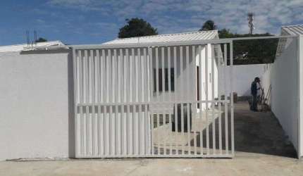 Casa com 2 dormitórios à venda, 64 m² por R$ 249.000,00 - Viaduto - Araruama/RJ