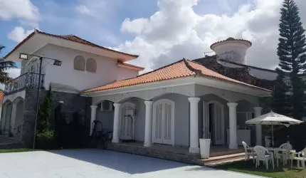 Casa com 7 dormitórios à venda, 500 m² por R$ 2.500.000 - Parque Hotel - Araruama/RJ