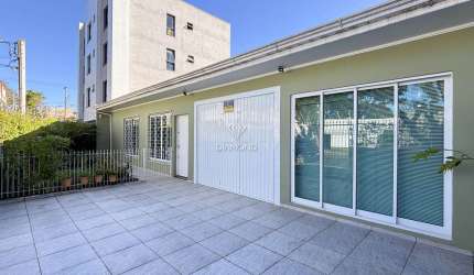 Casa comercial à venda na Rua Jorge Pedro Chueri, 42, Tarumã, Curitiba, 171 m2 por R$ 930.000