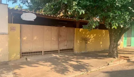 Casa para Venda em Bebedouro, Jardim Menino Deus I, 3 dormitórios, 1 suíte, 2 banheiros, 2 vagas