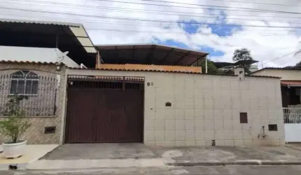 Casa com 3 quartos à venda na Rua José Ribeiro de Mattos, Nova Benfica, Juiz de Fora, 120 m2 por R$ 350.000