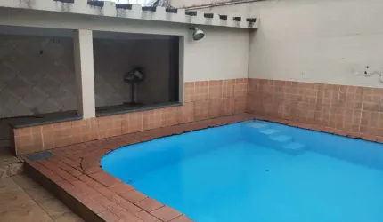 Casa de 4 Quartos a venda no setor Jardim Europa, com piscina