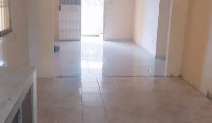 Cj. Campos Eliseos, venda casa e Financia, 3 quartos amplo quintal, Financia
