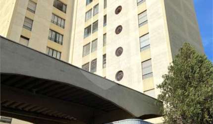Apartamento com 3 quartos à venda em Centro - SP