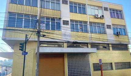Prédio inteiro à venda em Centro - SP