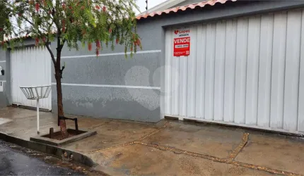 Casa com 4 quartos à venda em Jardim Das Estações (vila Xavier) - SP