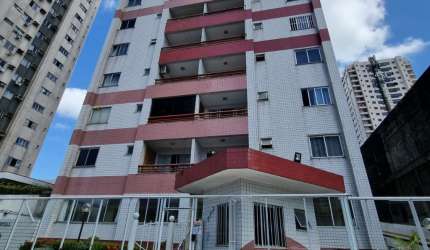 Apartamento para venda tem 117 metros quadrados com 3 quartos em Batista Campos - Belém - PA