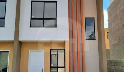 Sobrado à venda, 2 quartos, 2 vagas, Jardim Carvalho - Ponta Grossa/PR