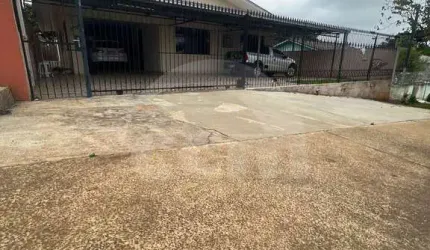 Casa à venda, 4 quartos, 5 vagas, Piriquitos - Ponta Grossa/PR