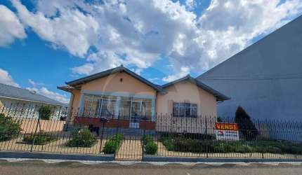 Casa à venda, 3 quartos, 5 vagas, Uvaranas - Ponta Grossa/PR