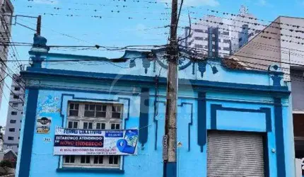 Ótimo comercial contendo 7 salas na região central