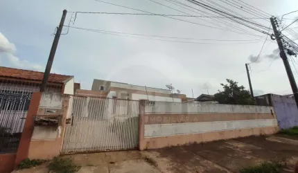 Casa à venda, 3 quartos, 1 suíte, 2 vagas, Uvaranas - Ponta Grossa/PR