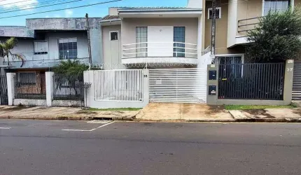 Sobrado Semi Mobiliado para Locação no Bairro Órfãs!