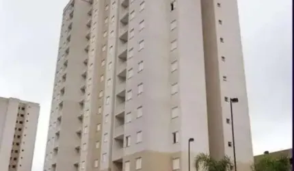 Apartamento com fino acabamento, financiável, excelente localização.