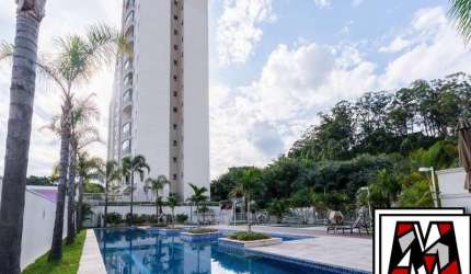 Apartamento Garden, amplo e desocupado, vende ou permuta por imóvel comercial em Jundiaí.