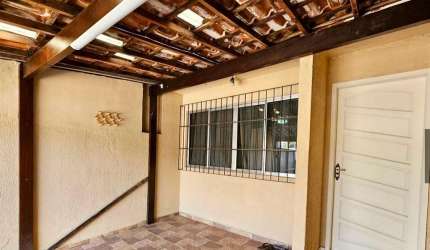 Casa para Venda em Belford Roxo, Piam, 2 dormitórios, 2 suítes, 2 banheiros, 1 vaga