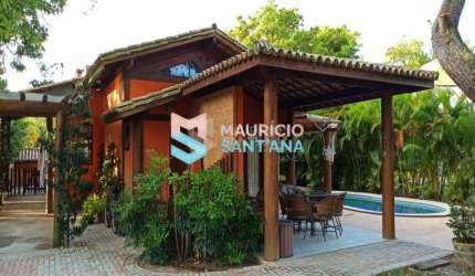 Casa Térrea  de 3 suítes com piscina em Busca Vida -Camaçari