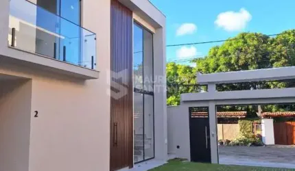 Casas novas com quatro quartos (três suítes) em Buraquinho