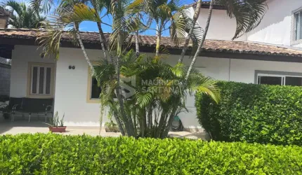 Casa térrea Semi mobiliada 2/4, sendo 1 suíte - Pitangueiras