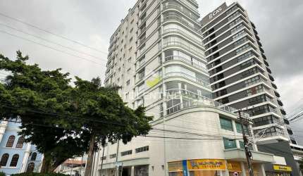Apartamento com 3 quartos à venda na 850, 28, Centro, Balneário Piçarras por R$ 2.990.000